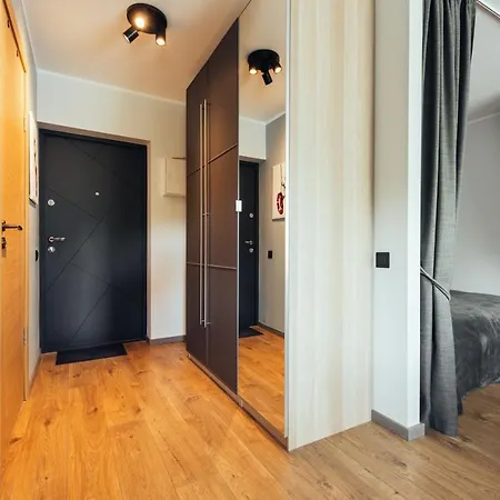 Brand New Near The Sea Apartment *