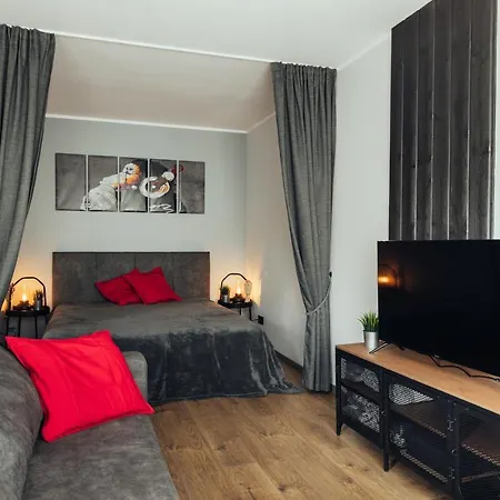 Brand New Near The Sea Apartment *